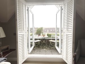 Photo 6- click for photo gallery